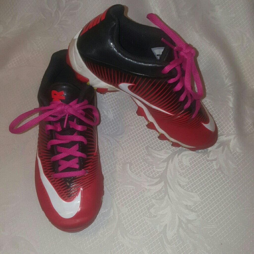 Nike fastflex cleats